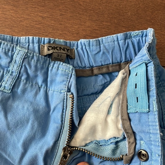 DKNY Cargo shorts - Picture 3 of 5